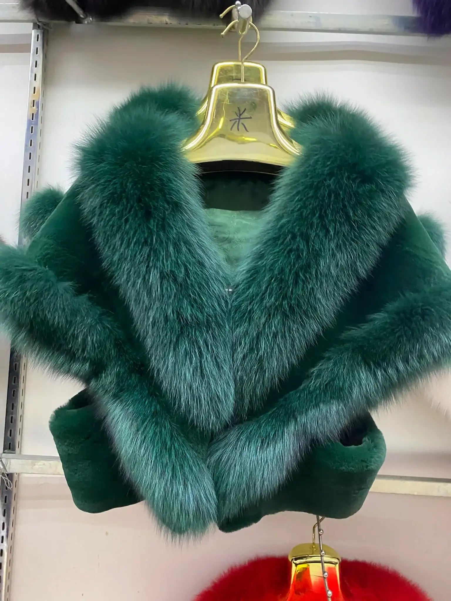 Structured Fox Fur Trimmed Rex Rabbit Poncho – Shorter, Cozy & Stylish